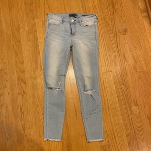 Abercrombie & Fitch 27 W 26 L Mid Rise Super Skinny Signature Collection Jean